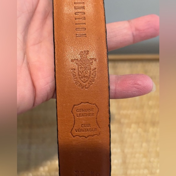 Distinction men’s black leather belt made in Canada new without tags! - Picture 4 of 7